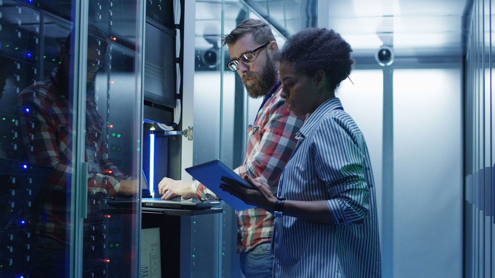 AI in operations: Revolutionising the manufacturing industry