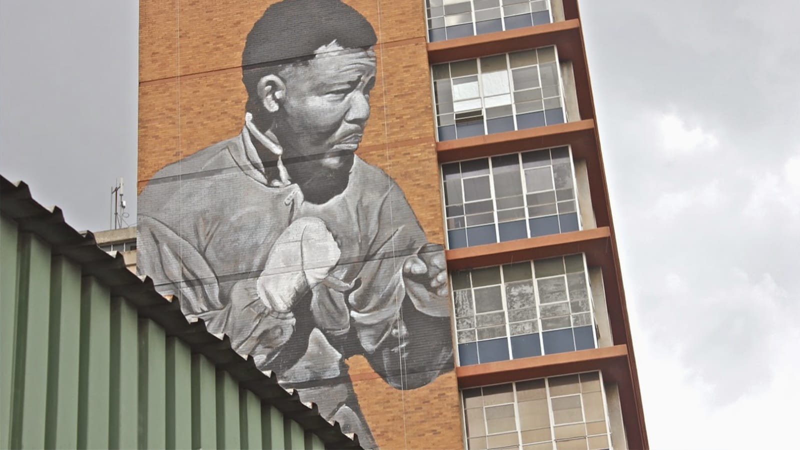 Mural of Nelson Mandela.